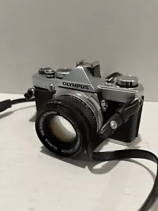 Olympus OM-1 35mm Film Camera Silver With Olympus 50mm 1:1.8 Lens UNTESTED - Picture 1 of 18
