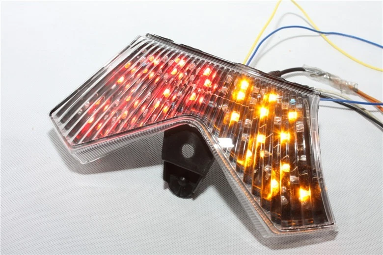 Nueva luz de freno trasera LED para Kawasaki Ninja Zx-14 Zx1400 Zzr1400 Smoke 2006-2011 Foto 1 de 4