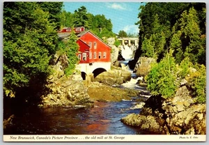 Postcard New Brunswick St. George NB Old Mill Ocean Drive - Picture 1 of 2
