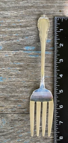 Lunt Sterling Silver Modern Victorian c 1941 COLD MEAT SERVING FORK, No Monogram Cover