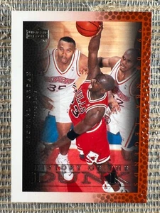 Michael Jordan 1999-00 Upper Deck NBA Legends History of the Dunk #68 - Picture 1 of 2