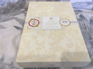 Kit para hacer tarjetas giratorias Anna Griffin. ¡Haz 20 tarjetas 3D personalizadas para él! - Imagen 1 de 18