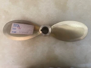 Michigan 13" x 8 paso velero velero mano derecha hélice bronce 2 hojas - Imagen 1 de 4