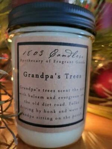 1803 Velas Hechas en EE. UU. ~ ÁRBOLES DEL ABUELO 14 Oz. AROMA A PINO WOODSY JAR SOY - Imagen 1 de 4