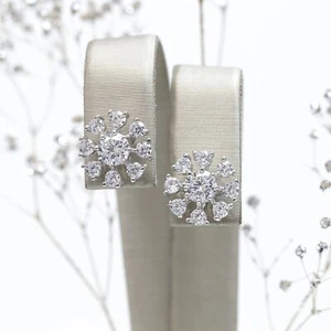 Gorgeous 2 ct White Lab Created Diamond Earring White Gold Plated AAA VVS1 - Picture 1 of 5