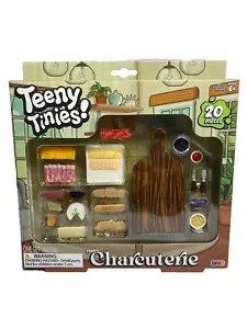 Teeny Tinies Salumi Mini Playset Giocattolo NUOVO Casa delle Bambole Miniature - Foto 1 di 3