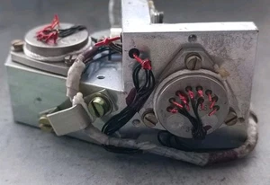 Luftfahrtmodul Gyroskop Bearbeitungseinheit Teil des Trägheitsnavigationssystems - Bild 1 von 6