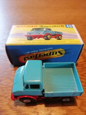Matchbox Superfast Modell Nr 49 Unimog Hellblau Rot In Original Box - Bild 1 von 4