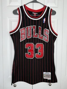 Chicago Bulls Scottie Pippen Jersey NBA 1995-1996 Mitchell & Ness Swingman Sz S - Picture 1 of 9
