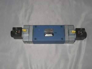 Válvula hidráulica RexRoth 916 4093/5726480020 - Imagen 1 de 1