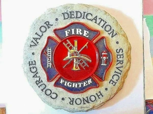 Placa de pared cruzada de bombero maltés - valor, dedicación, coraje, honor, servicio - Imagen 1 de 1