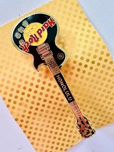 Hard Rock Cafe Honolulu Gibson Gitarren-Pin, schwarz und gold Verschlussverschluss - Bild 1 von 4