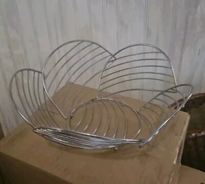 NEW Chrome Silver Wire Fruit Bowl Basket Holder Kitchen Storage Display Deco - Picture 1 of 5