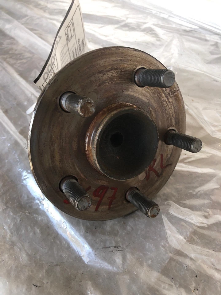 Cojinete de cubo de rueda trasera Toyota Prius 2006 hatchback lado del conductor izquierdo derecho Foto 1 de 4