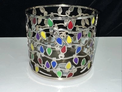 BAÑO Y CUERPO FUNCIONA - LUCES NAVIDEÑAS 3 MECHAS - SOPORTE PARA VELAS - 4" COLORIDO Foto 1 de 4