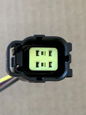 New Ultra Sonic Parking Sensor Connector Pigtail For 2007-2010 Hyundai Entourage - Image 1 of 4