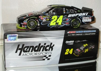 2010 JEFF GORDON #24 PEPSI MAX CAR#1315/1708 AWESOME Must Have Car - Image 1 of 4