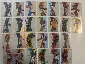 1997-98 Skybox E-X 2001 lotto di 26 Kobe Bryant Duncan RC Iverson O'Neal HOF ecc... - Foto 1 di 4