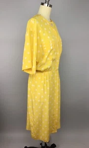 Vestido de seda vintage AKRIS de Suiza divertido amarillo lunares 40 M - Imagen 1 de 8
