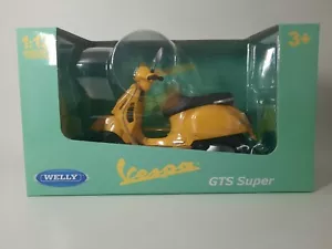 Modellino Statico Vespa GTS Super Scooter (2020) Welly Auto Giallo Scala 1:12 - Foto 1 di 1