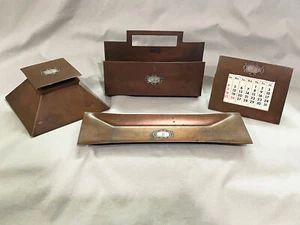 HEINTZ METAL ARTS DESK SET WITH INKWELL - 4 PIECES - STERLING ON BRONZE - Picture 1 of 11