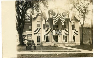 RPPC NY Roma Palazzo Patriottico con Carronata Contea di Oneida - Foto 1 di 2