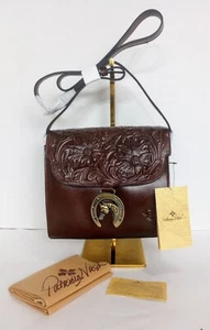 NWT Patricia Nash Tooled Leather Dante Crossbody With Horse Charm British Tan - Picture 1 of 11