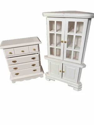 Lote de muebles de plástico miniatura vintage de esquina blanca para casa de muñecas Foto 1 de 4