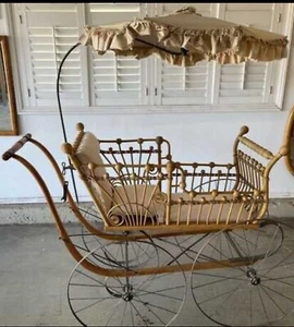 Early Victorian 1900's Antique Baby Carriage Buggy Pram with Parasol (Umbrella) - Picture 1 of 9