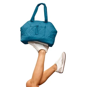 Vera Bradley Peacock Teal Featherweight Tote Water Resistant Shoulder Bag NWT - Picture 1 of 10