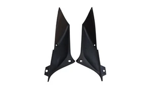 COPPIA COPRI CONDOTTI CONVOGLIATORI ARIA ORIGINALE YAMAHA YZF-R1 2003 - Imagen 1 de 11