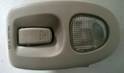 Chrysler Voyager '06 3.8 бензина одежды крюк интерьера свет справа TL827697 - Изображение 1 из 4