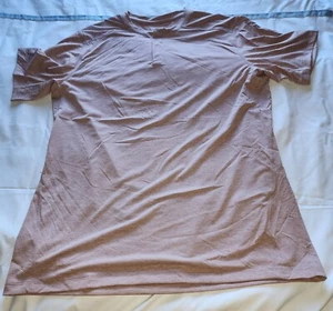 ARC'TERYX MEN'S KADEM HENLEY SHORT SLEEVE SHIRT BEIGE SIZE LARGE IS USED - Picture 1 of 9