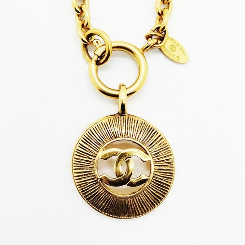 Collana con ciondolo Chanel oro 3273929
