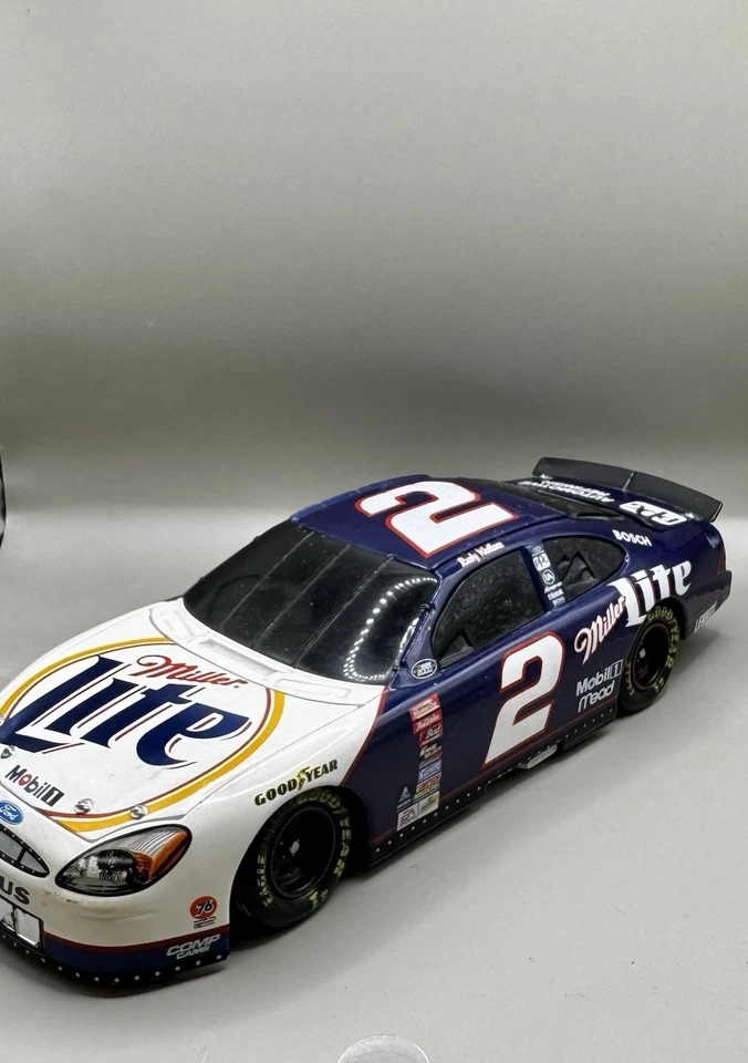 Rusty Wallace #2 Miller Lite 2000 1/24 Diecast NASCAR *NO BOX* - Image 1 of 4