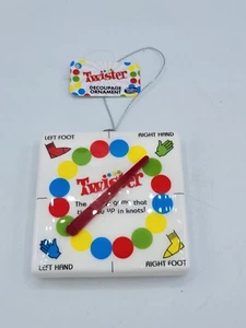 Faux Game Christmas Decoupage Ornament 2023 Twister Neu mit Etikett - Bild 1 von 3