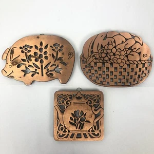 Lot Of 3 Vintage Heavy Metal Trivets Fruit Basket Pig Tea Pot - Picture 1 of 12