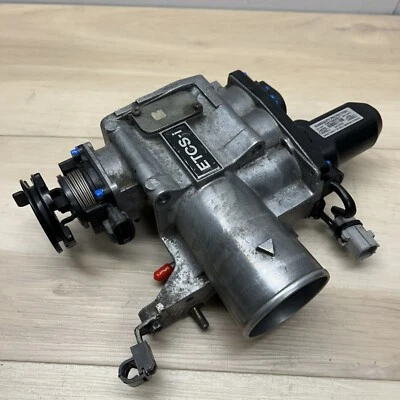 Cuerpo del acelerador 98-05 Lexus GS300 SC300 IS300 22030-46120 OEM #1 Foto 1 de 4