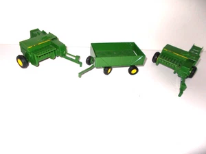 JOHN DEERE ERTL 3 PIECE FARM EQUIPMENT LOT--2 BALERS-WAGON - Picture 1 of 1