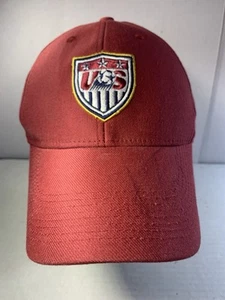 Baseballkappe Mütze Team USA Fußball Football Club weinrot handsigniert Nike - Bild 1 von 9