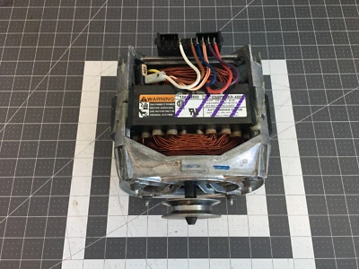 Motor de accionamiento para lavadora Frigidaire P# 134159500 Foto 1 de 4