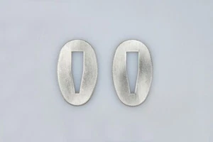 Antiguo espaciador plateado Seppa para espada samurai japonesa Katana montaje - Imagen 1 de 3