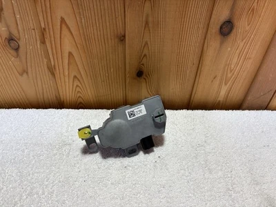 04-13 Actuador de bloqueo de columna de dirección Volvo C30 S40 V50 C70 OEM Foto 1 de 4