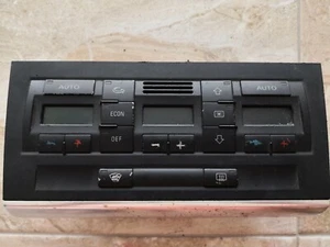Audi A4 2003/Climate Control Unit/8E0820043H - Imagen 1 de 4
