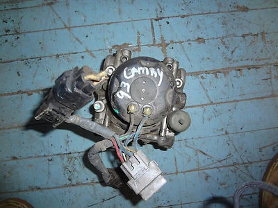 1992 1993 TOYOTA CAMRY LEXUS E330 ABS UNIT ANTI LOCK BRAKE SYSTEM PUMP ASSEMBLY - Image 1 of 4