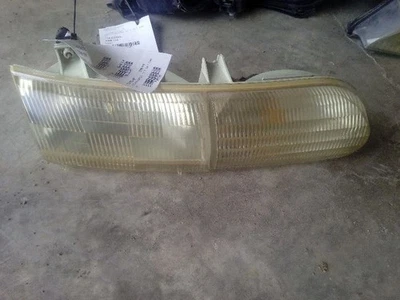 Faro derecho pasajero GL compatible con 92-95 TAURUS 131443 Foto 1 de 3