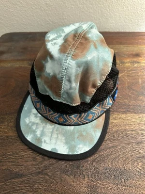 Chapéu com alça Kavu - Imagem 1 de 4