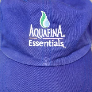 Sombrero Aquafina Essentials Para Hombre Talla Única Azul Correa Gorra Uniforme Bordado - Imagen 1 de 9
