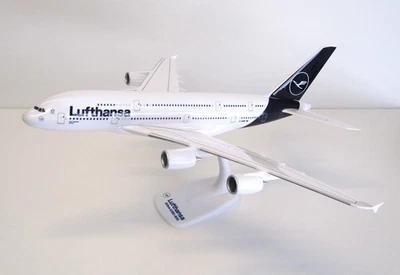 Lufthansa A380-800 1:200 Scale Model | PPC Holland - Immagine 1 di 4