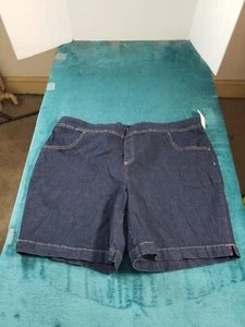 Terra Sky Shorts Sz 3X Womens Blue Ladies Mid Rise Bermuda Pull On Stretch NWT - Picture 1 of 12